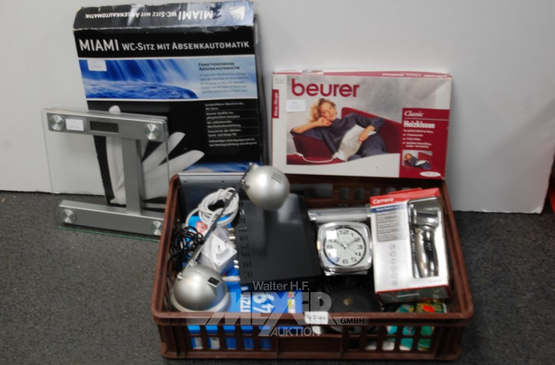 Konvolut Hausrat, u.a. Waage,