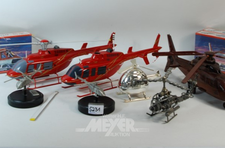 Posten Modellhubschrauber sowie