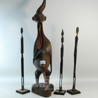 4 afrikanische Holz-Schnitzfiguren