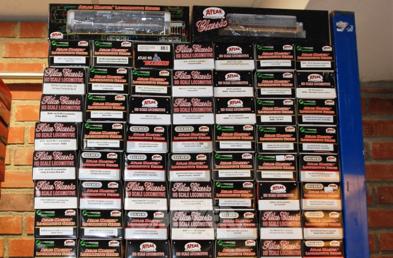 Posten Modelleisenbahn-Loks, ca. 56