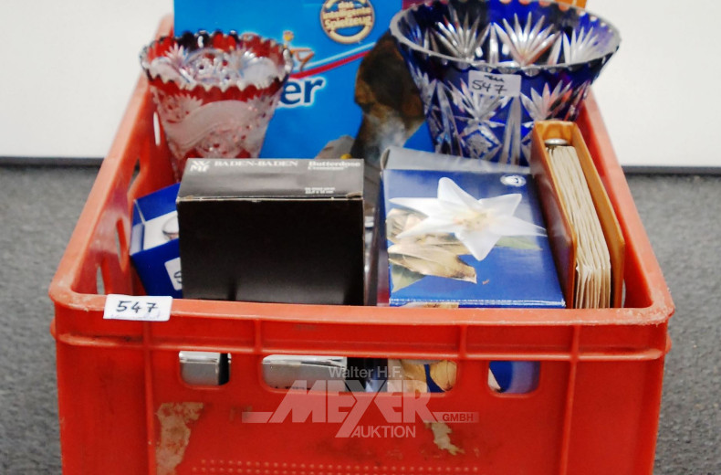 2 Kristallvasen, Briefmarken und Münzen,