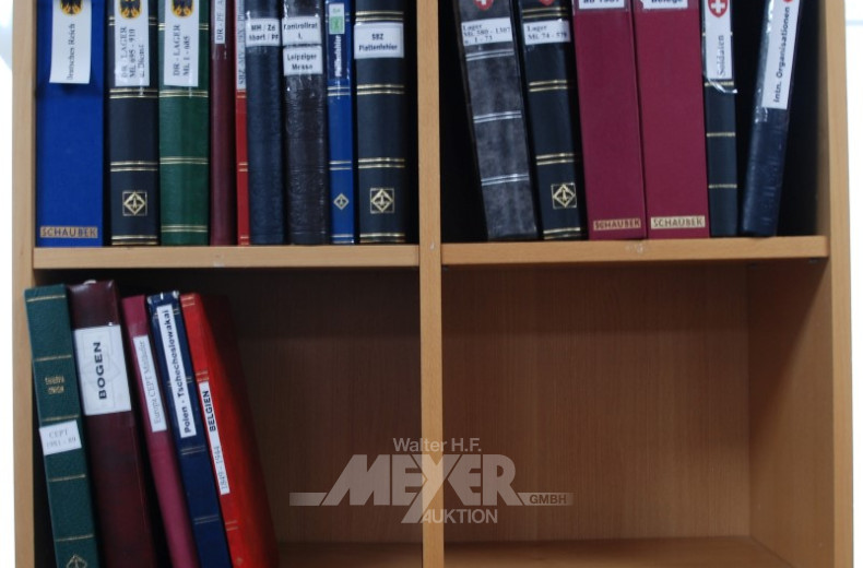 Briefmarken-Sammlung (19 Alben)