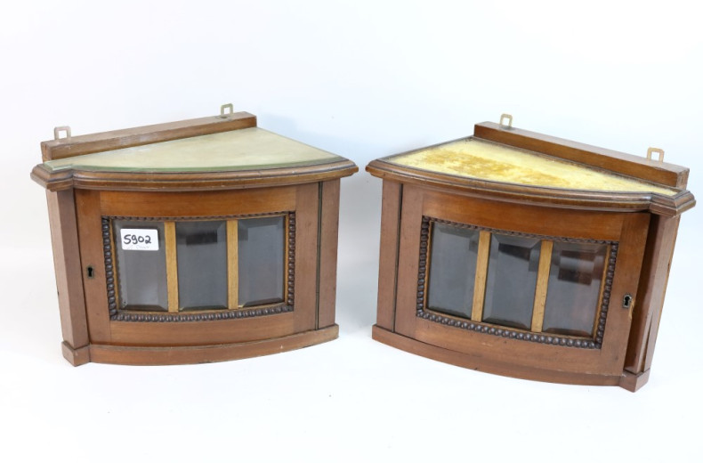 Paar kl. Hängeschränke, Eiche