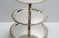 gr. Etagere, Hotelsilber, 3-stöckig
