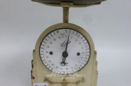 alte Küchenwaage, Emaillie ''KRUPS''