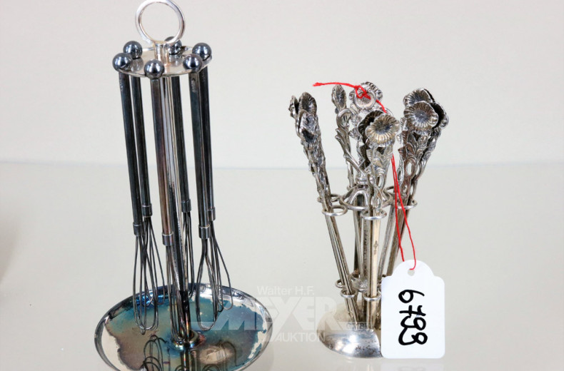 Ständer mit Cocktail/OlivenPieckser,