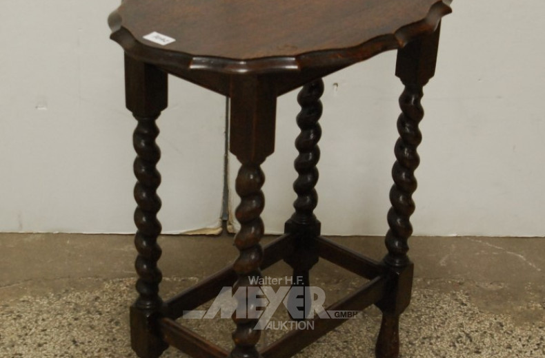 kl. ovaler Beistelltisch, Eiche dunkel,