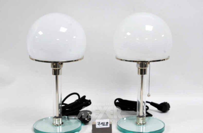 2 Glas-Tischlampen ''TECNOLUMEN''