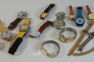 15 versch. Armband-und Taschenuhren