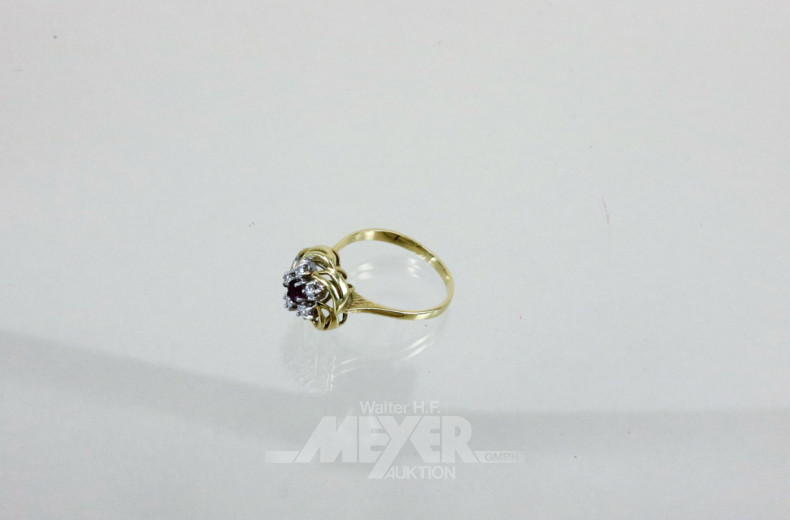 Damenring, 585er GG, besetzt mit 1 Rubin