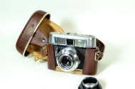 Fotoapparat ''VOIGTLÄNDER'' mit Tasche