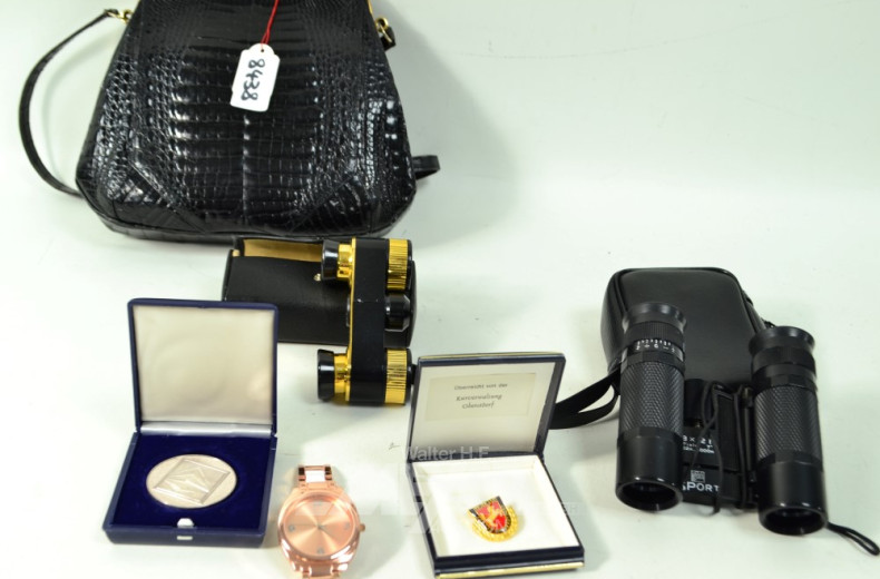 kl. Posten Hausrat, u.a. Fernglas,