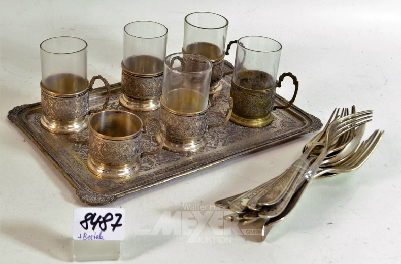 oriental. Teeservice mit Tablett