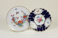 2 Porz. Teller, MEISSEN, Blumendekor