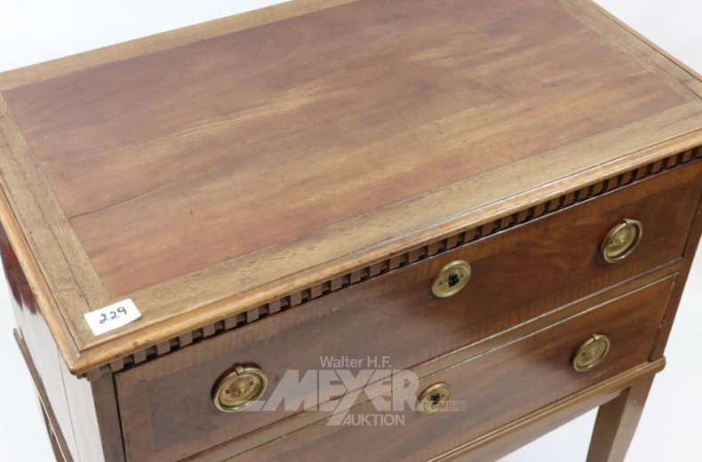 Kommode, Mahagoni, 19 Jh., 2-zügig
