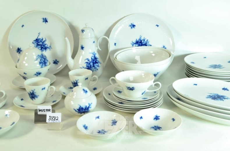 Speise-, Kaffee- und Teeservice,