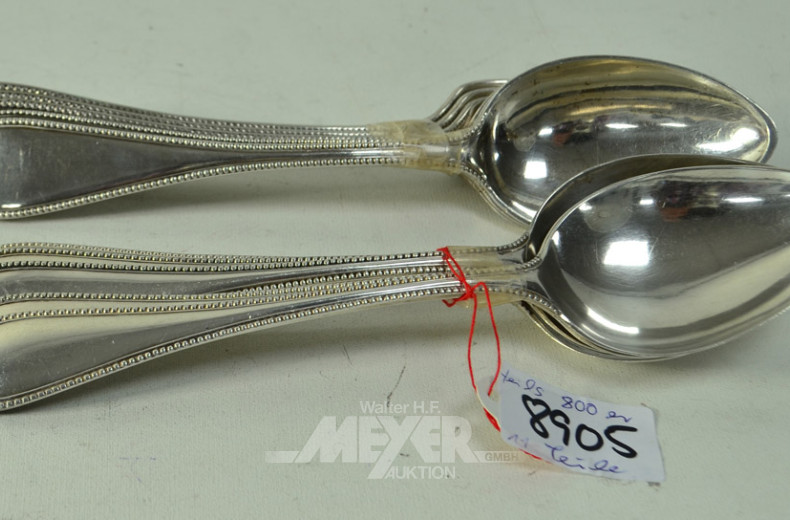 11 Teile Besteck, (Speisegabeln/Esslöffel),