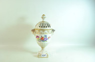 Porz.-Deckelvase, DRESDEN,