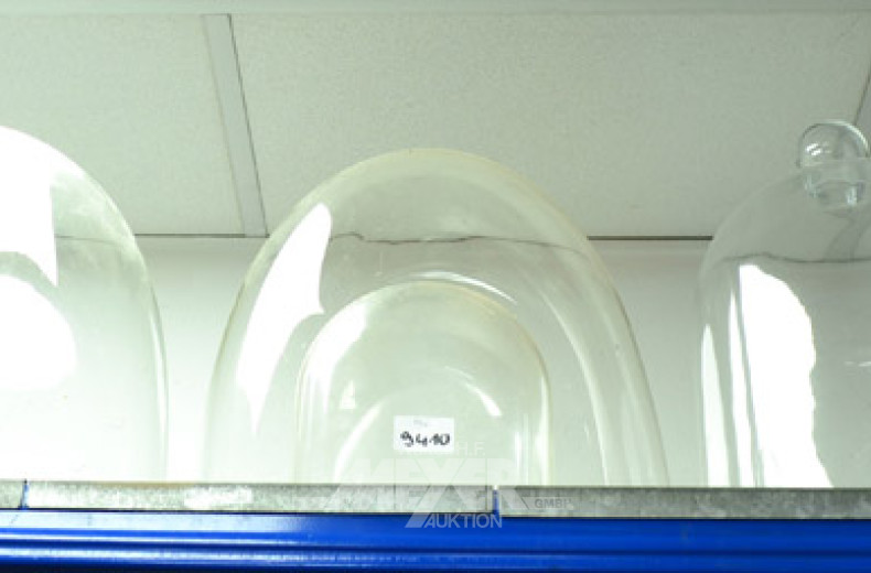 7 div. Glasstürze u.a. für Kaminuhren,