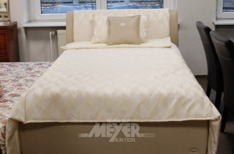 Einzelbett ''RUF'', elekt. Lattenrost