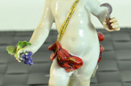 Porzellanfigur, ''Blumenkind mit Sichel'',