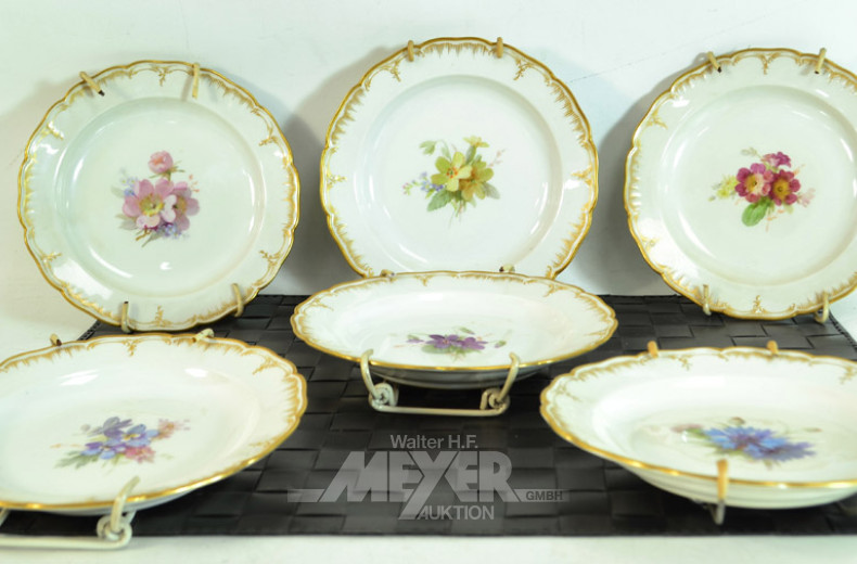 6 Porzellan-Obstteller ''Blumen'' KPM,