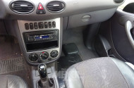 MERCEDES BENZ A190, grau