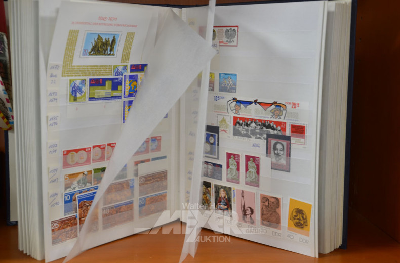 gr. Posten Briefmarken u. Klein-Münzen