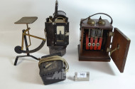 Transformator, 1 Lampe, 1 Briefwaage