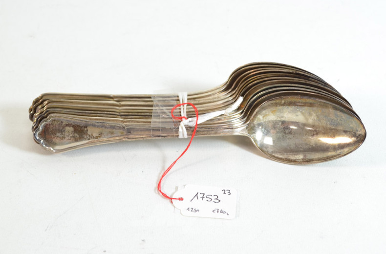 12 Esslöffel, 800er Silber ca. 780 g.