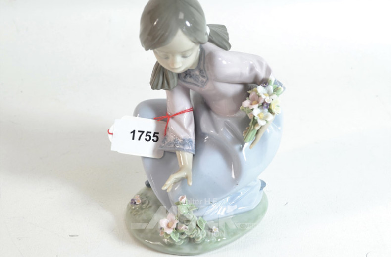 Porz.-Figur ''Blumenmädchen'', Llardo
