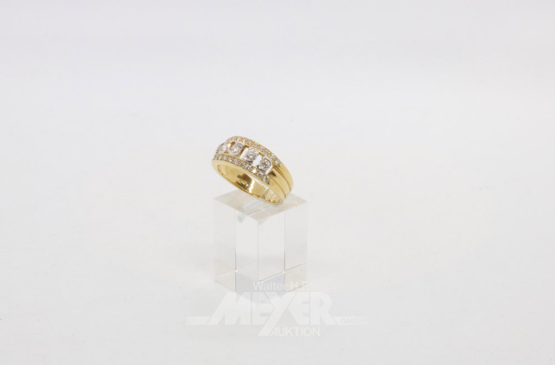 Damenring, 750er GG, besetzt mit