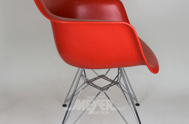 4 mod. Armlehn-Schalenstühle,