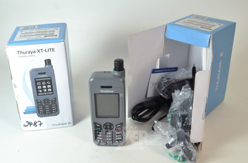 2 Satelliten-Telefone, THURAYA XT-LITE