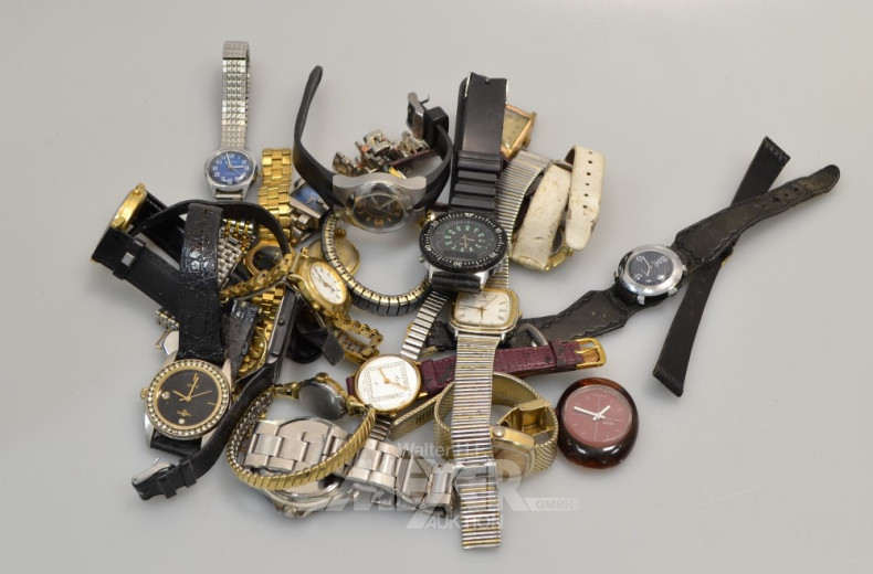 Posten Damen-u. Herren-Armbanduhren