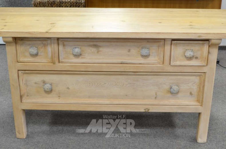 kl. Sideboard, Weichholz gekalkt, 4 Züge