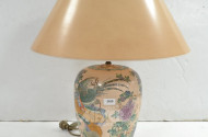 Tischlampe, Porz.-Fuß, asiat. Dekor,