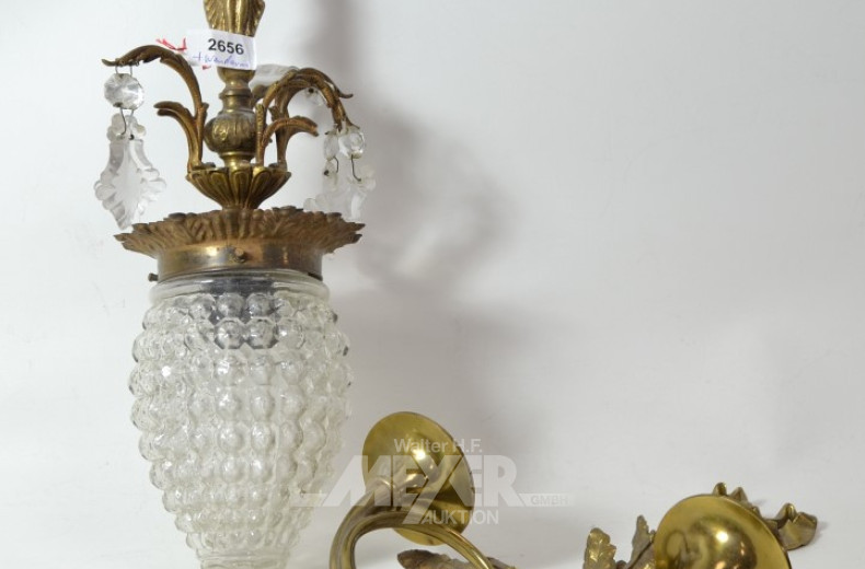 Flurlampe und 1 Wandarm