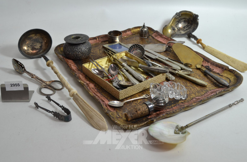 Posten Besteckteile u. Dekorationen: