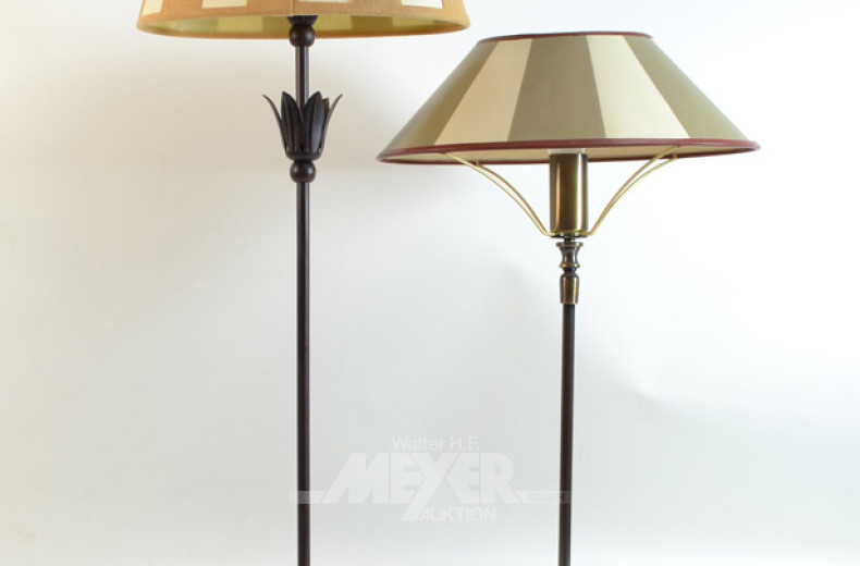 2 vesch. Tischlampen, Metallfuß,