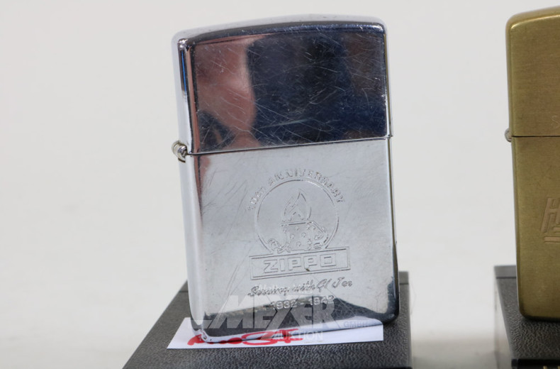 2 Sturmfeuerzeuge ''ZIPPO''