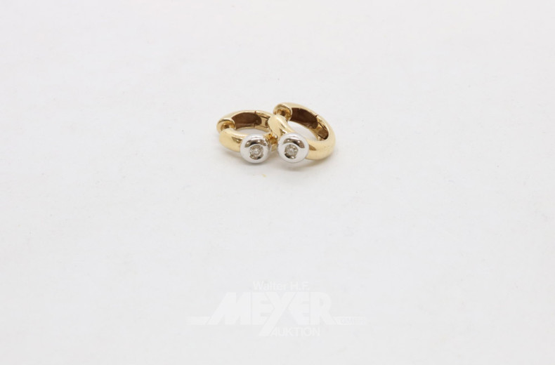 Paar Creolen, 585er GG mit je 1 Diamant