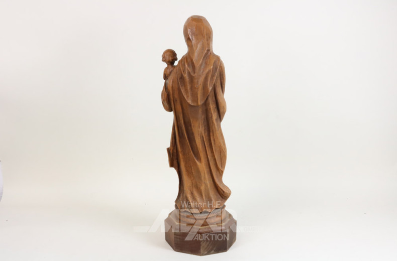 Figur ''Madonna mit Kind'',