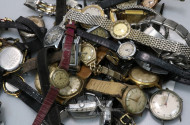 gr. Posten Armbanduhren, beschädigt