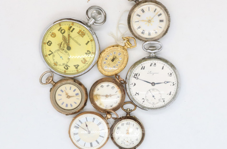 20 versch. Taschenuhren, teilw. Silber