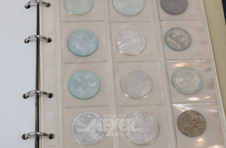 kl. Münzalbum, u.a.