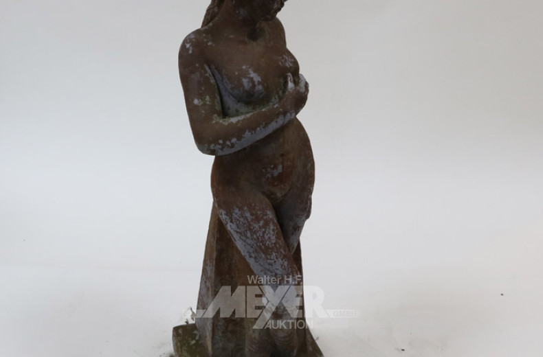 Garten-Steinskulptur ''Weibl. Akt''