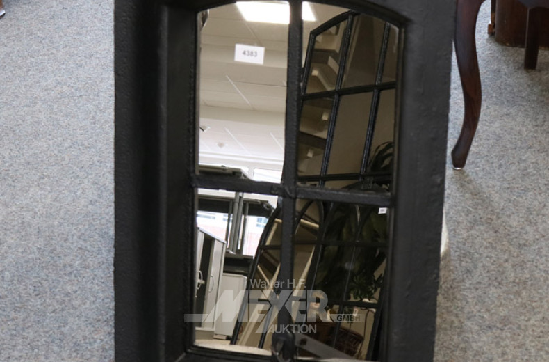 Dachfenster, verspiegelt,