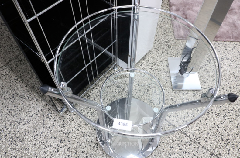 Beistelltisch, verchromt, mit Glasplatte