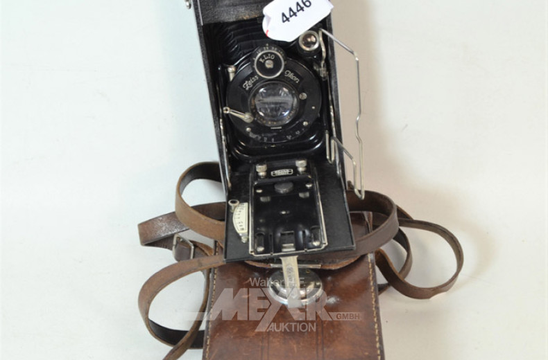 Fotokamera ZEISS IKON mit Etui